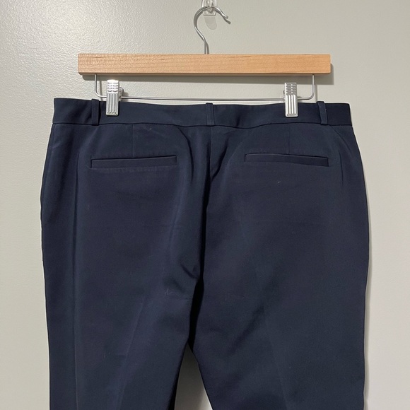 Tommy Hilfiger Slim Fit Mid Rise Ankle Pant - Picture 9 of 9